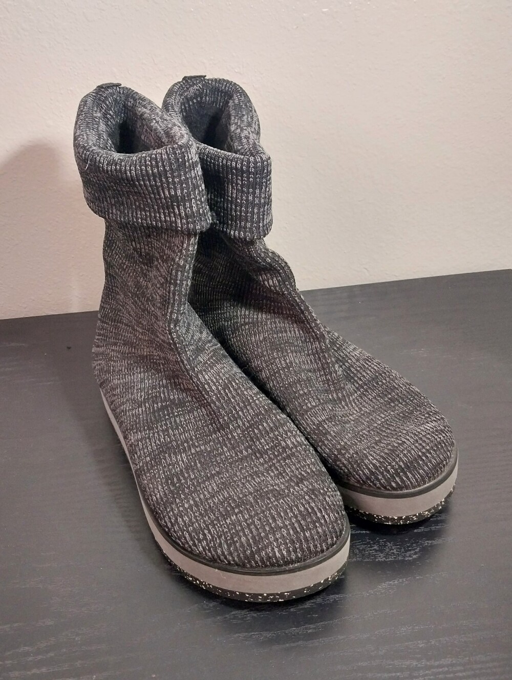 Merrell Women's Black Heathered Knit Slip-On Booties Size 8